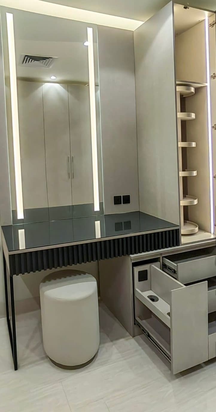 Dressing Unit Design 18